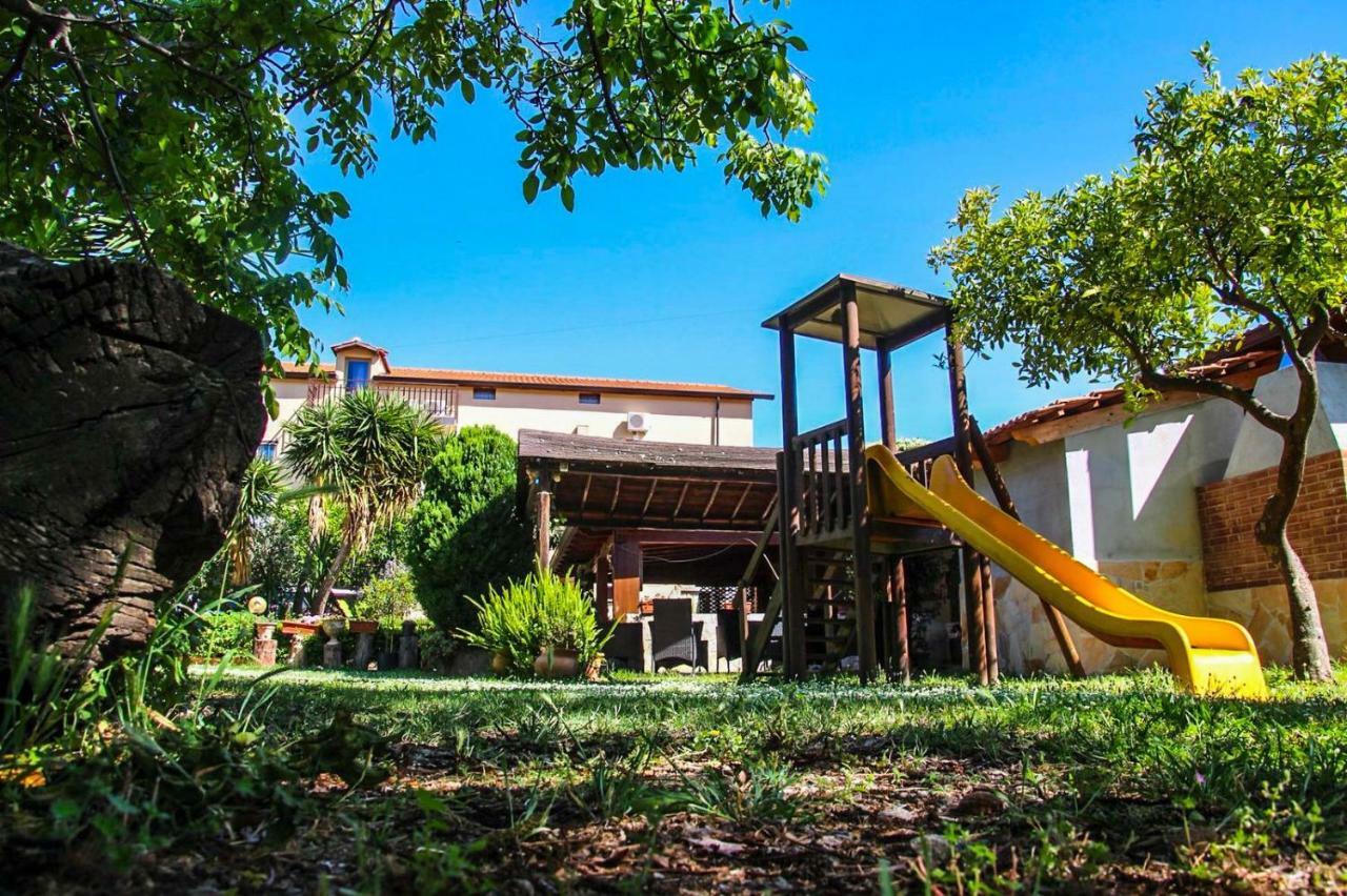 Country House Paola Marina di Gioiosa Ionica Ngoại thất bức ảnh